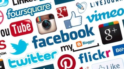 Исследователи: социальные сети рушат отношения