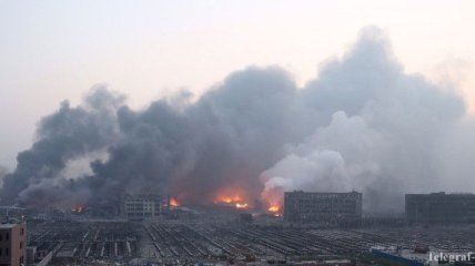 Число жертв взрывов в Тяньцзине увеличилось до 42 человек