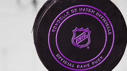 В НХЛ будут новые шайбы: меняют цвет и подсказывают рефери