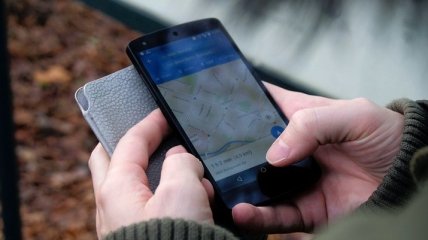 Оптимизирует путь водителя и сделает его быстрее: ИИ улучшил Google Maps