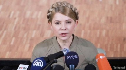 Тимошенко: Черные вороны напали на нашу землю и хотят обидеть ее