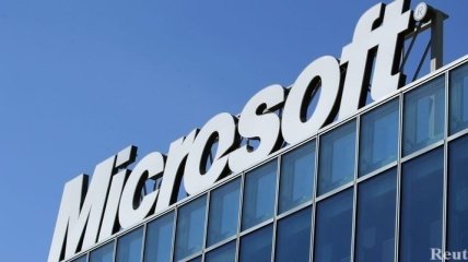 Сотрудников компании Microsoft подозревают в коррупции