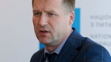 Радецкий сообщил, почему НАПК задерживает проверку э-деклараций