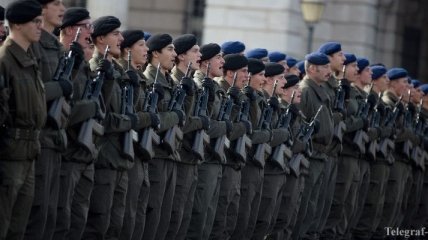 Порошенко одобрил закон о допуске иностранных ВС в Украину