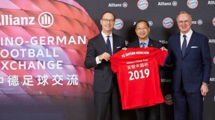 Бавария сыграет против сборной Китая