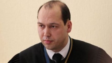 ВККСУ продлила срок отстранения судьи Вовка