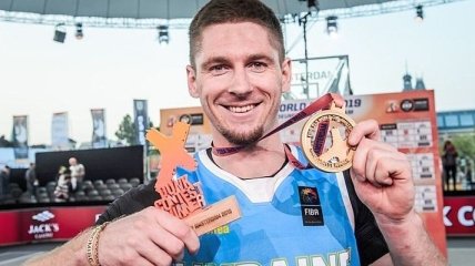 Украинец Поддубченко стал чемпионом мира по слэм-данкам (Видео)