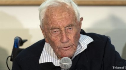 Спел "Оду к радости" перед эвтаназией: 104-летний австралийский ученый добровольно ушел из жизни