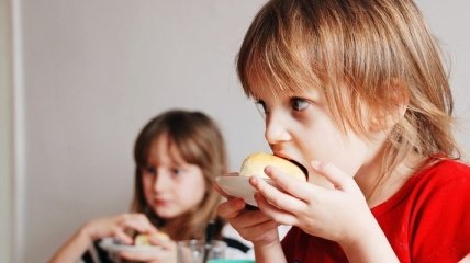 Советы родителям: как приучить ребенка к здоровому питанию