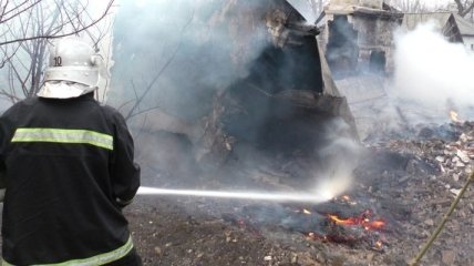 В Киевской области горит дачный кооператив