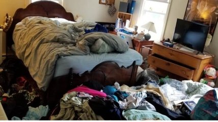 Депрессия - непростой период: как выглядит комната после генеральной уборки