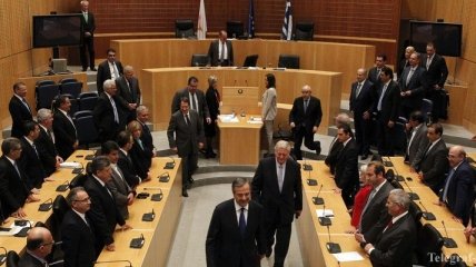 Парламент Кипра легализовал однополые браки