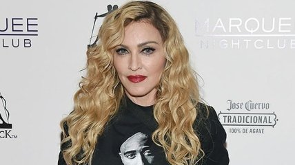 Мадонна поразила фанатов дерзкой фотосессией