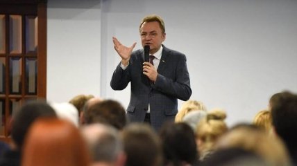 Садовый призвал Зеленского не слушать совета Тимошенко