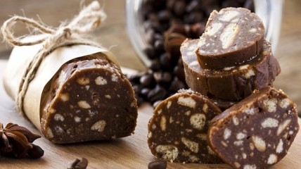 Ингредиенты для «Шоколадная колбаска из печенья»: