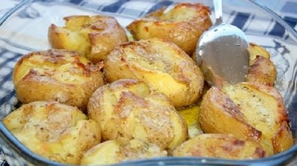 Рецепт дня: мятая картошка по-португальски