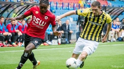 В Нидерландах футболист забил первый гол на закате карьеры (Видео)
