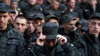 Бойцы Нацгвардии также протестовали в Харькове