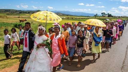 Как выглядит деревенская африканская свадьба (Фото)