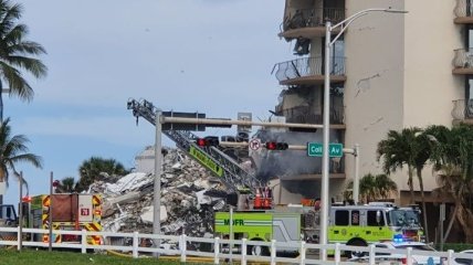 В Майями рухнула жилая 12-этажка: есть жертвы, под завалами могут находиться более сотни людей (фото)