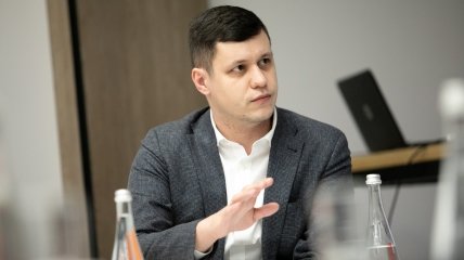 Нардеп Роман Грищук: "Народ не любить депутатів, але не хоче проводити вибори"
