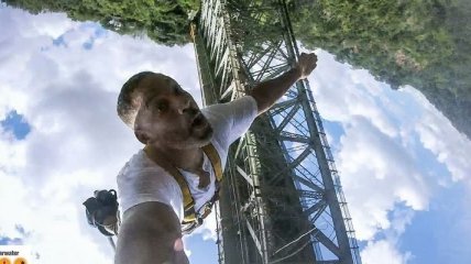 Уилл Смит прыгнул с моста над водопадом Виктория (Видео)