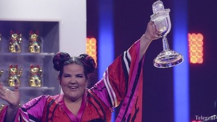 У победительницы Евровидения сломалась награда 
