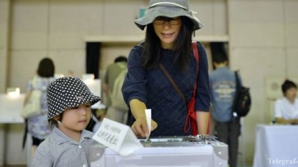 Досрочные выборы в Японии: известны предварительные результаты
