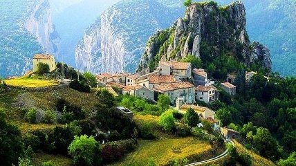 Скрытые деревни, попасть в которые не сможет и самый опытный путешественник (Фото)