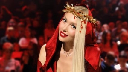 "Роковуха": Оля Полякова отстригла свои роскошные волосы и сделала ирокез (Фото)