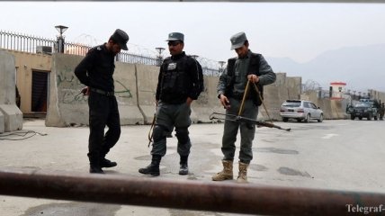В Афганистане группа террористов похитила 15 саперов