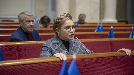 Юлія Тимошенко все частіше з’являється на людях без коси