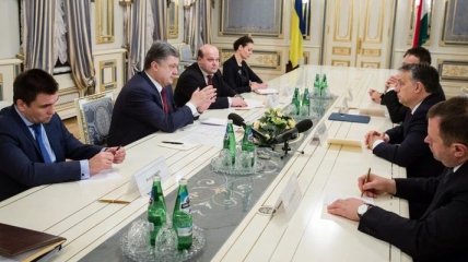 Президент Украины: Обстрел Артемовска - атака на минские соглашения