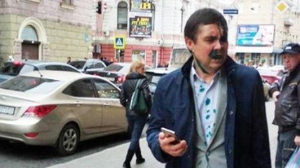 В Харькове неизвестные облили зеленкой депутата горсовета