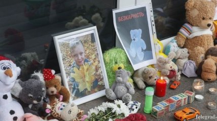 Итоги дня 4 июня: Первый зарубежный визит Зеленского, суд по делу об убийстве мальчика, протесты в городах Украины