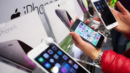 Apple выпустит новый 4-дюймовый iPhone?
