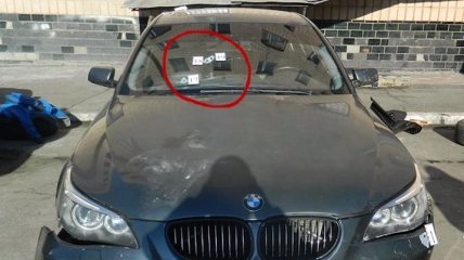 Смертельная погоня в Киеве: водитель BMW скрывается от следствия 