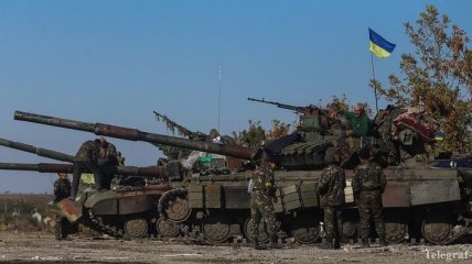 Боевики обстреляли посты сил АТО в Луганской области