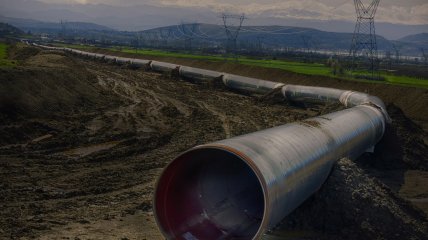 Украине не против транзита российской нефти венгерской компанией (иллюстрация)