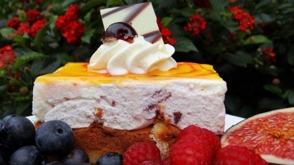 Трогательные поздравления с днем рождения на 7 августа