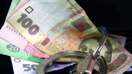 В Запорожье чиновник ОГА погорел на взятке в 15,5 тыс. грн