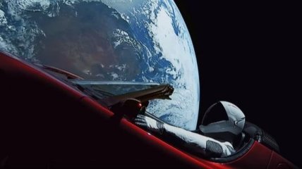 Илон Маск опубликовал видеоролик запуска ракеты Falcon Heavy (Видео)