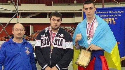 Украинский гигант нокаутировал боксера, которого не смогли нокаутировать братья Фьюри