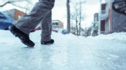 "Слизький" лютий попереду: чого українцям чекати від погоди в останній місяць зими