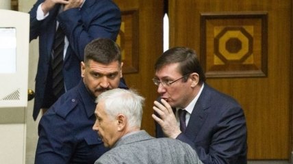 Луценко: На генпрокурора президент рассматривает 4 кандидатуры