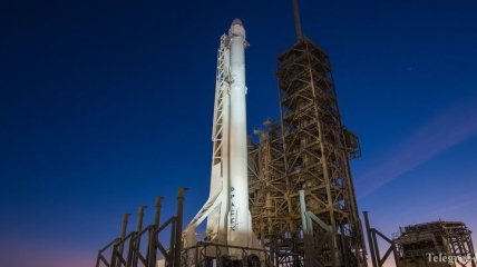 SpaceX еще раз отложила запуск с 60 интернет-спутниками
