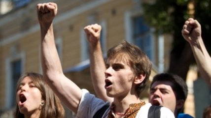 В Харькове участники акции "языкового" протеста  переместились