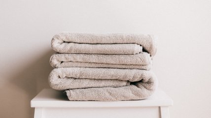 Стирайте полотенца отдельно от другой одежды