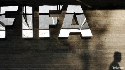 ФИФА попросила футболистов согласиться на урезание зарплаты