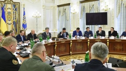 Порошенко внес предложение о строительстве завода боеприпасов в Украине